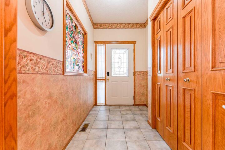 Property Photo: 117 Evergreen Place SW AB T2Y 3K7