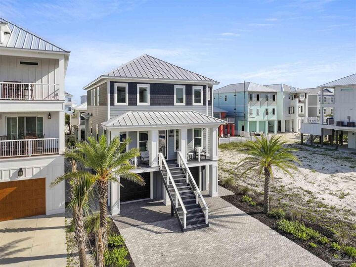 Property Photo: 7339 Grand Navarre Blvd FL 32566