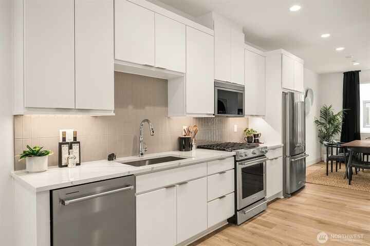 Property Photo: 13365 NE 175th Place 31 WA 98072