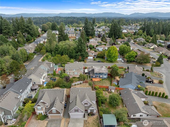 Property Photo: 25230 132nd Place SE WA 98042