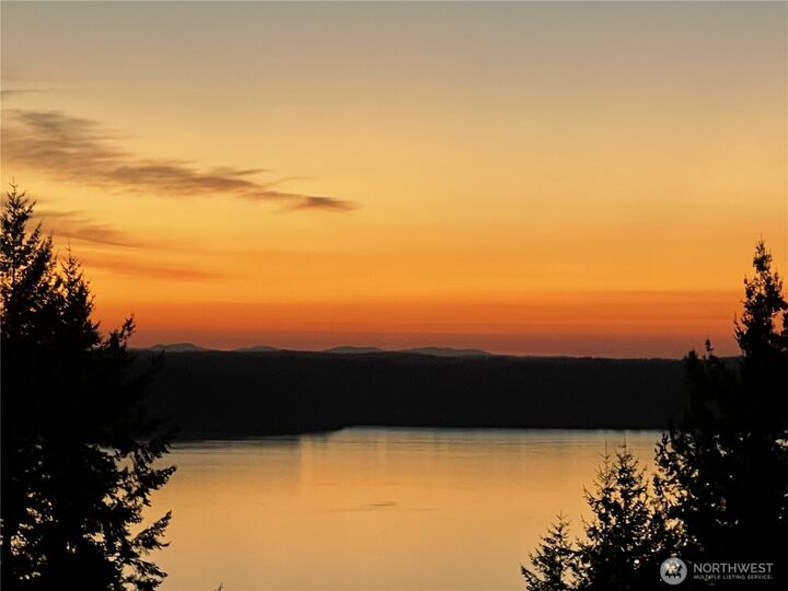 Property Photo:  1045  Paha View Drive  WA 98333 