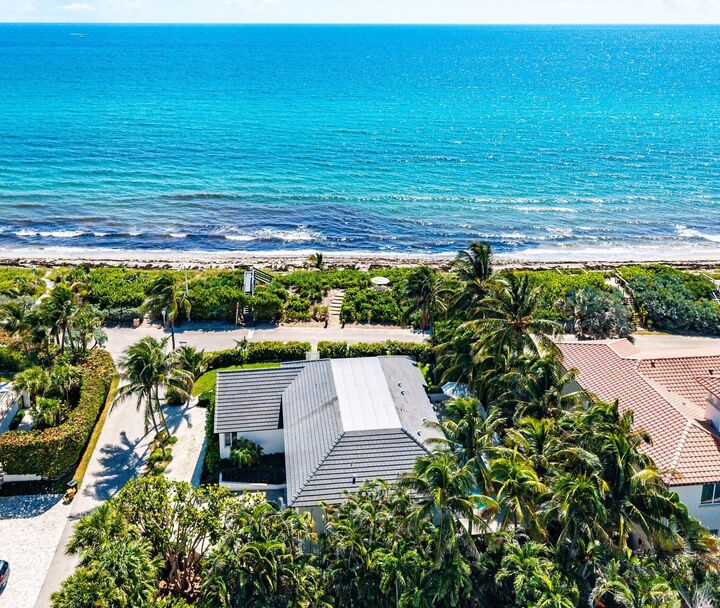 Property Photo:  5910 Old Ocean Boulevard  FL 33435 