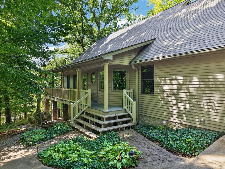 Property Photo:  215 Shoreline Circle  KY 42123 