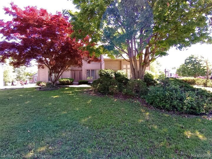 Property Photo: 30658 Mystic Forest Drive MI 48331