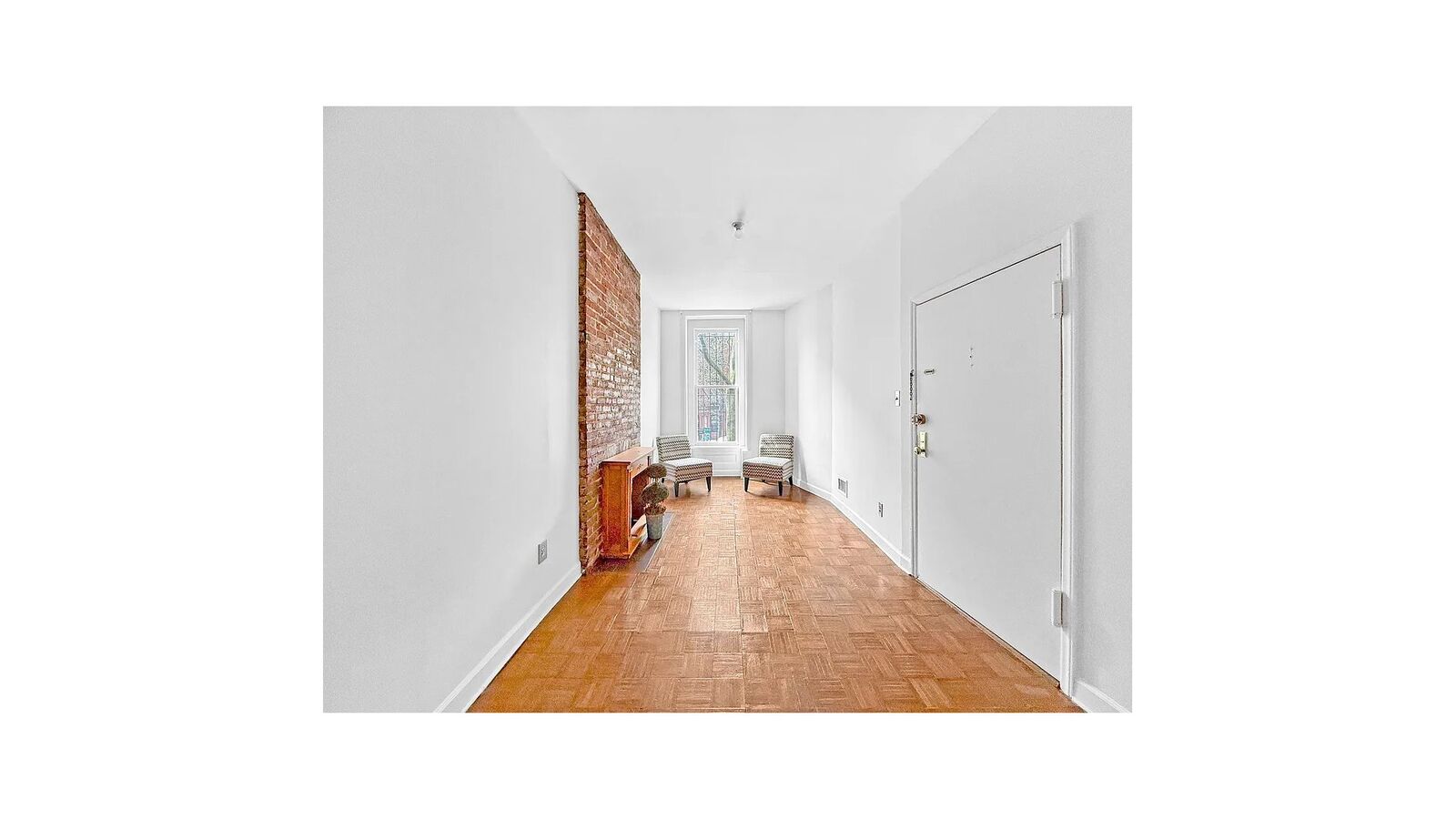 Property Photo:  265 St James Place 2  NY 11238 