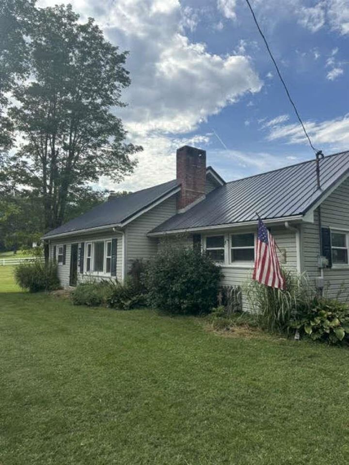 Property Photo:  3440 W State Road 44  IN 47331 