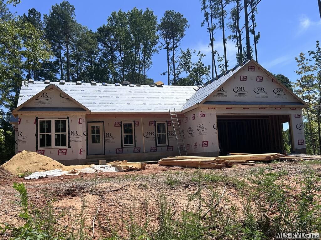 Property Photo:  301 Parkway Dr  NC 27850 