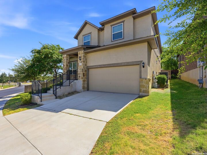 Property Photo: 619 Hidden View St TX 78130