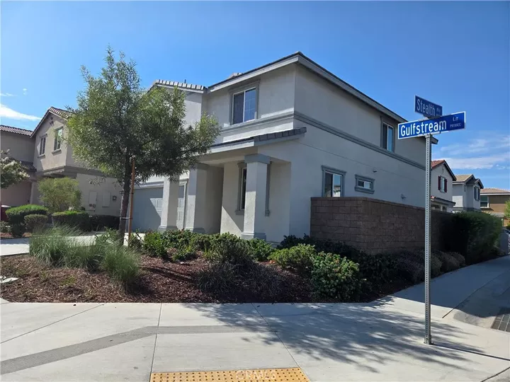 Property Photo:  24922 Gulfstream Lane  CA 92553 