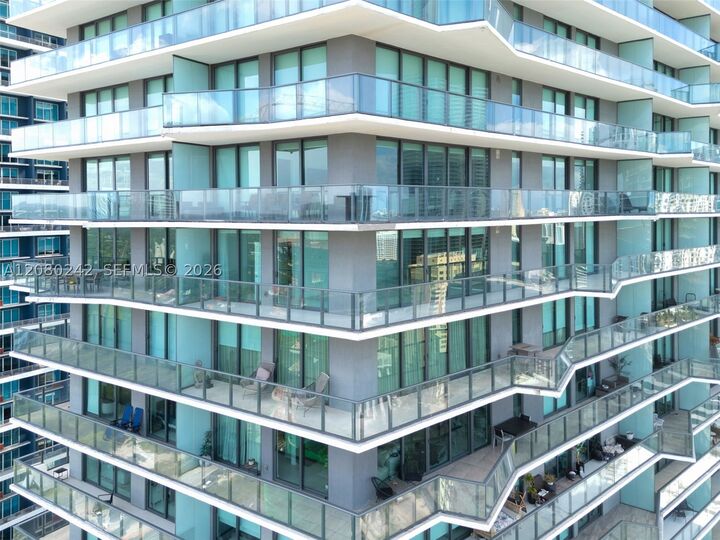 Property Photo: 1300 S Miami Ave 2905 FL 33130