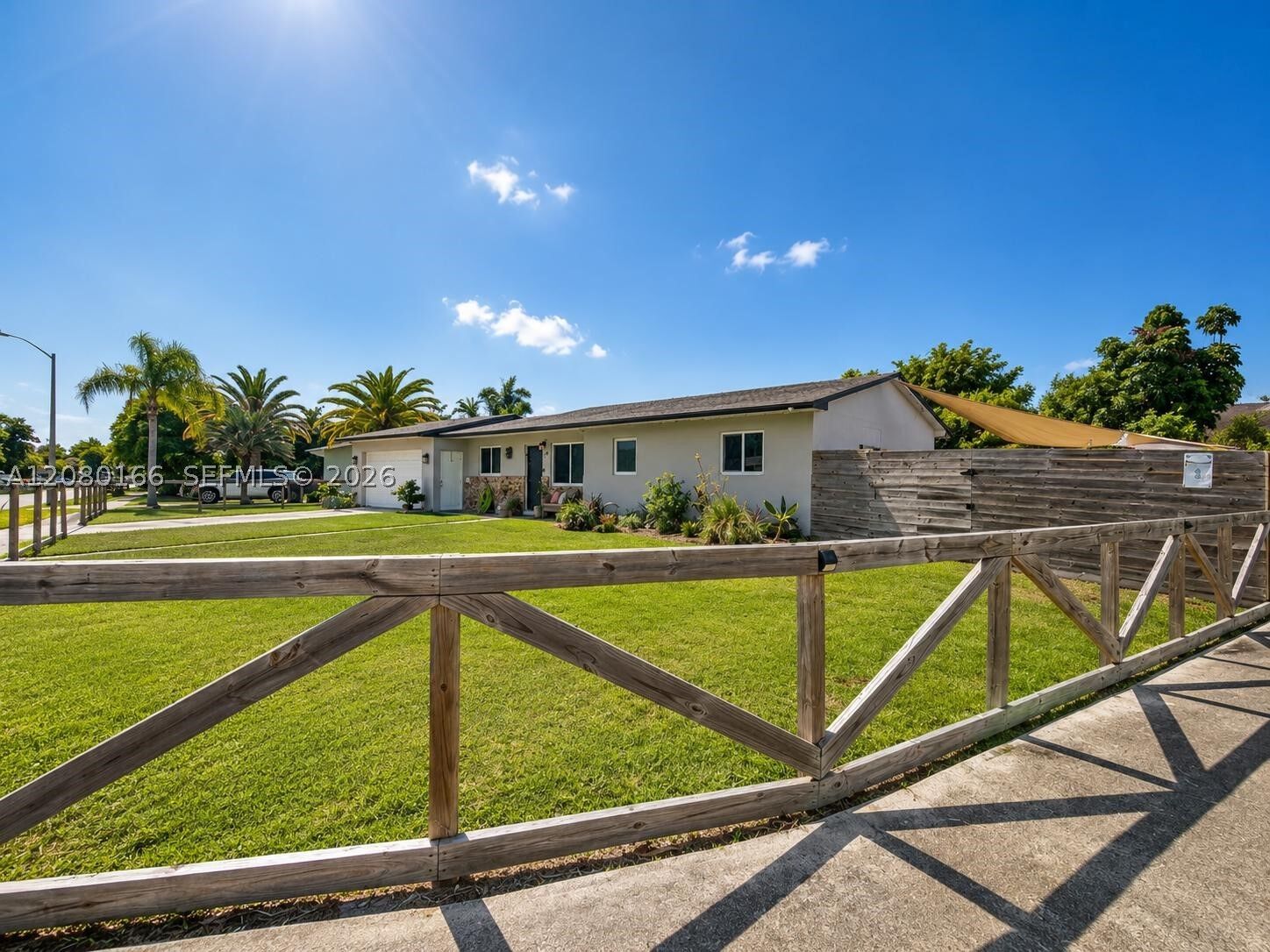 Property Photo: 1211 NW 18th St FL 33030
