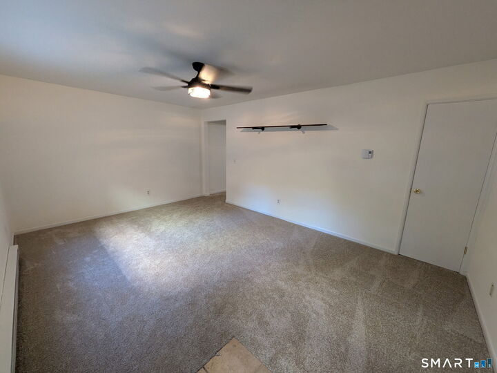 Property Photo: 61 Dover Court B CT 06405