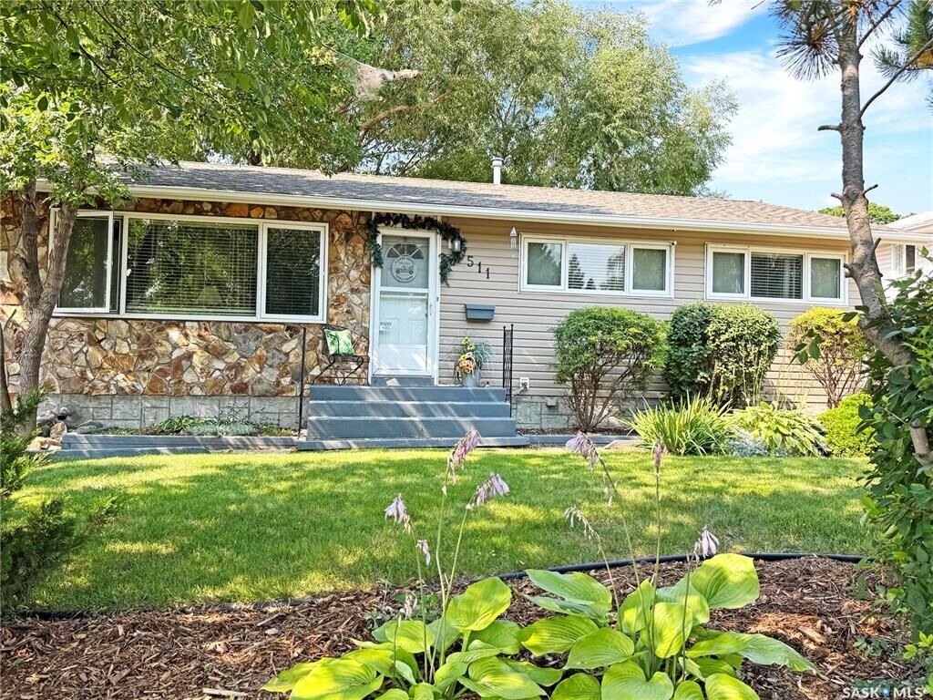 Property Photo:  511 101st Street  SK S9A 0Y5 