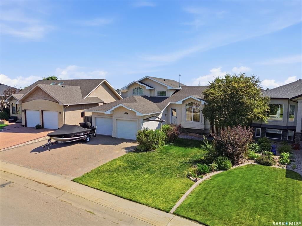 Property Photo:  506 Crystal Springs Drive  SK S0K 0A1 