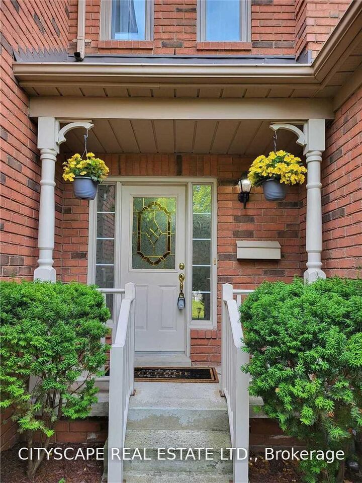 Property Photo: 3 Jays Drive ON L1R 2P5