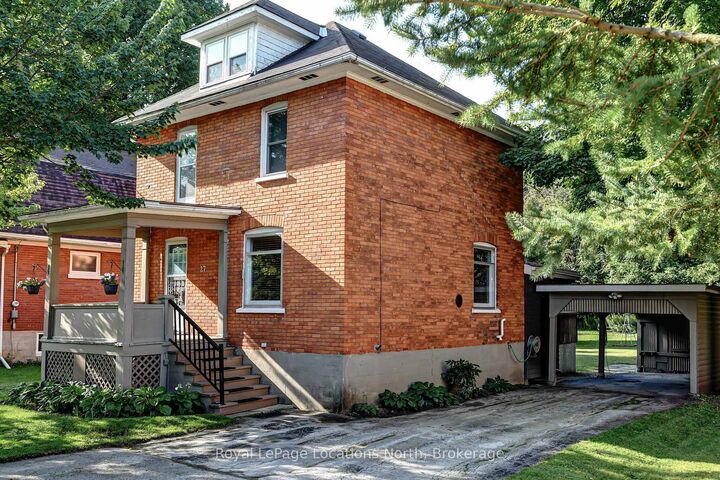 Property Photo:  27 Edwin Street E  ON N4L 1C4 