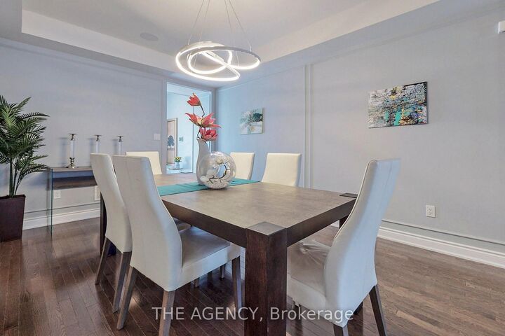 Property Photo:  7 Kipling Grove Court  ON M9B 0C6 