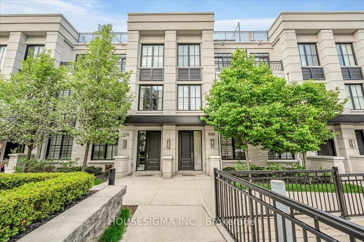 Property Photo:  1190 Cawthra Road 606  ON L5G 0A5 