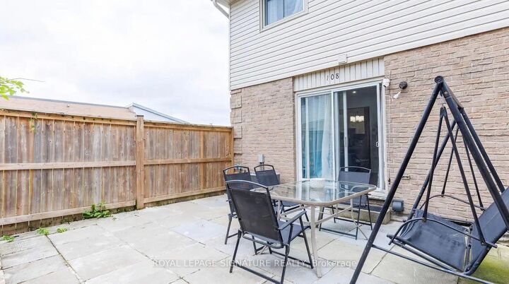 Property Photo: 1725 Ernest Avenue 108 ON N6E 2W3