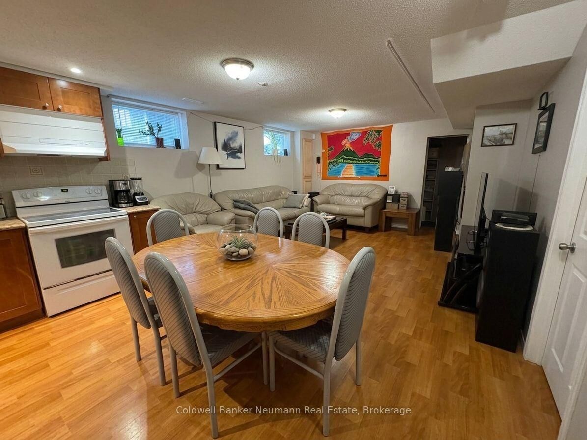 Property Photo:  42 Hill Trail Lower  ON N1E 7C5 