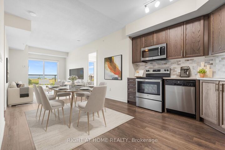 Property Photo:  550 North Service Road 319  ON L3M 4E8 