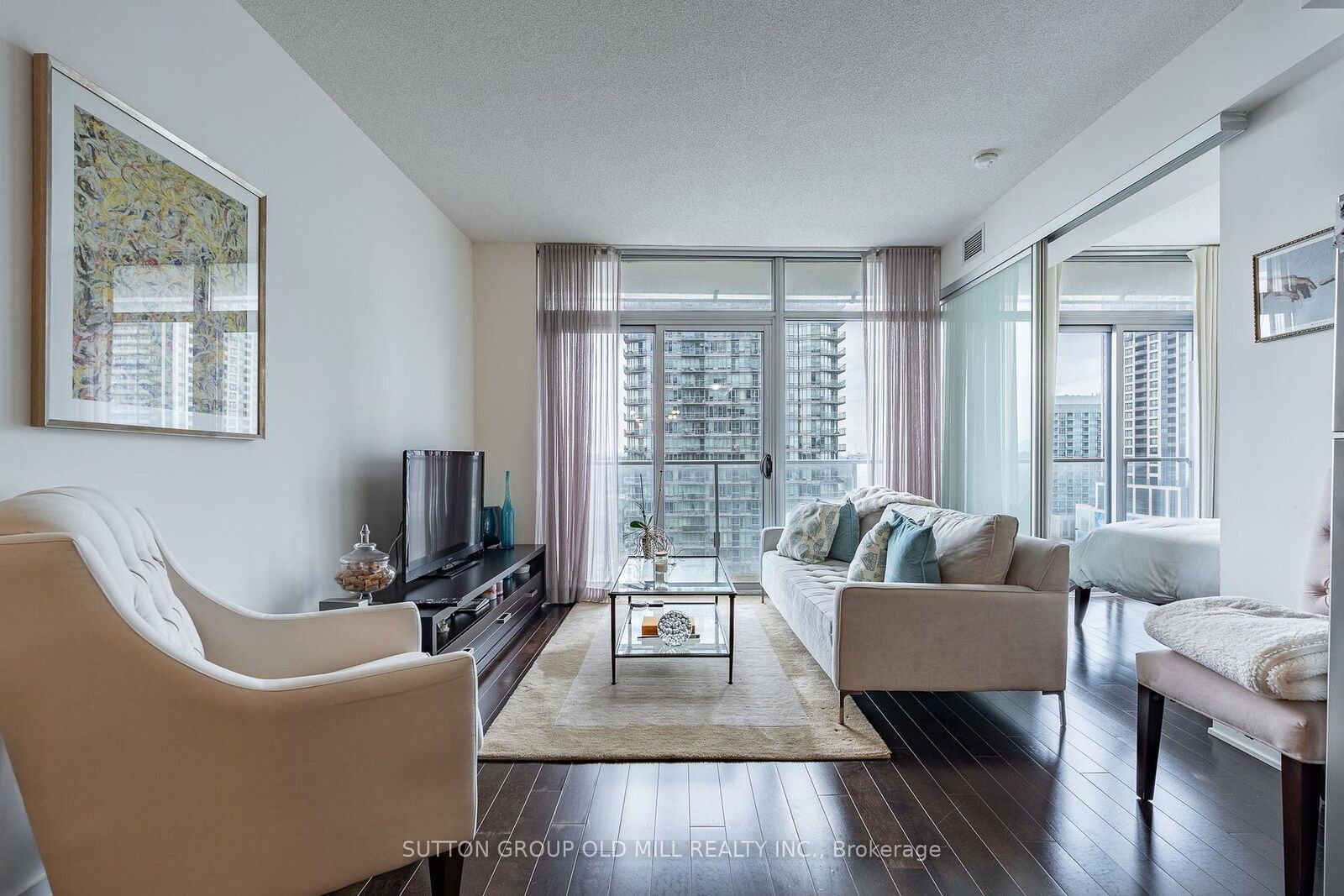 Property Photo:  103 The Queensway Avenue 1216  ON M6S 5B3 