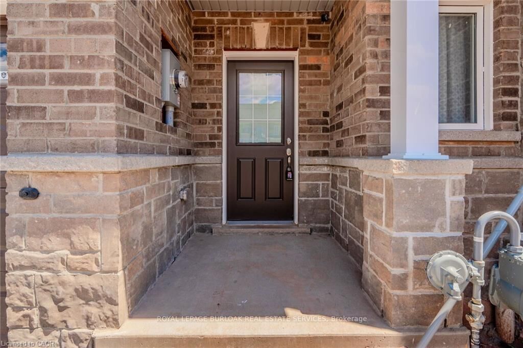 Property Photo:  91 Pinot Crescent  ON L8E 0J9 
