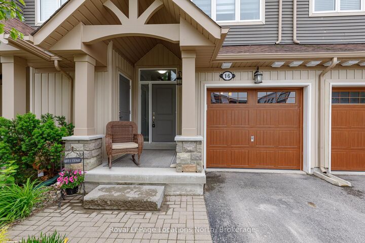 Property Photo:  16 Greaves Avenue  ON L9Y 0Z5 