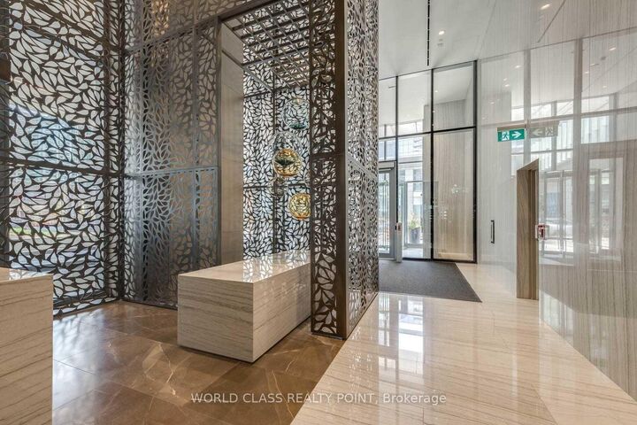 Property Photo:  100 Harbour Street 4610  ON M5J 0B5 