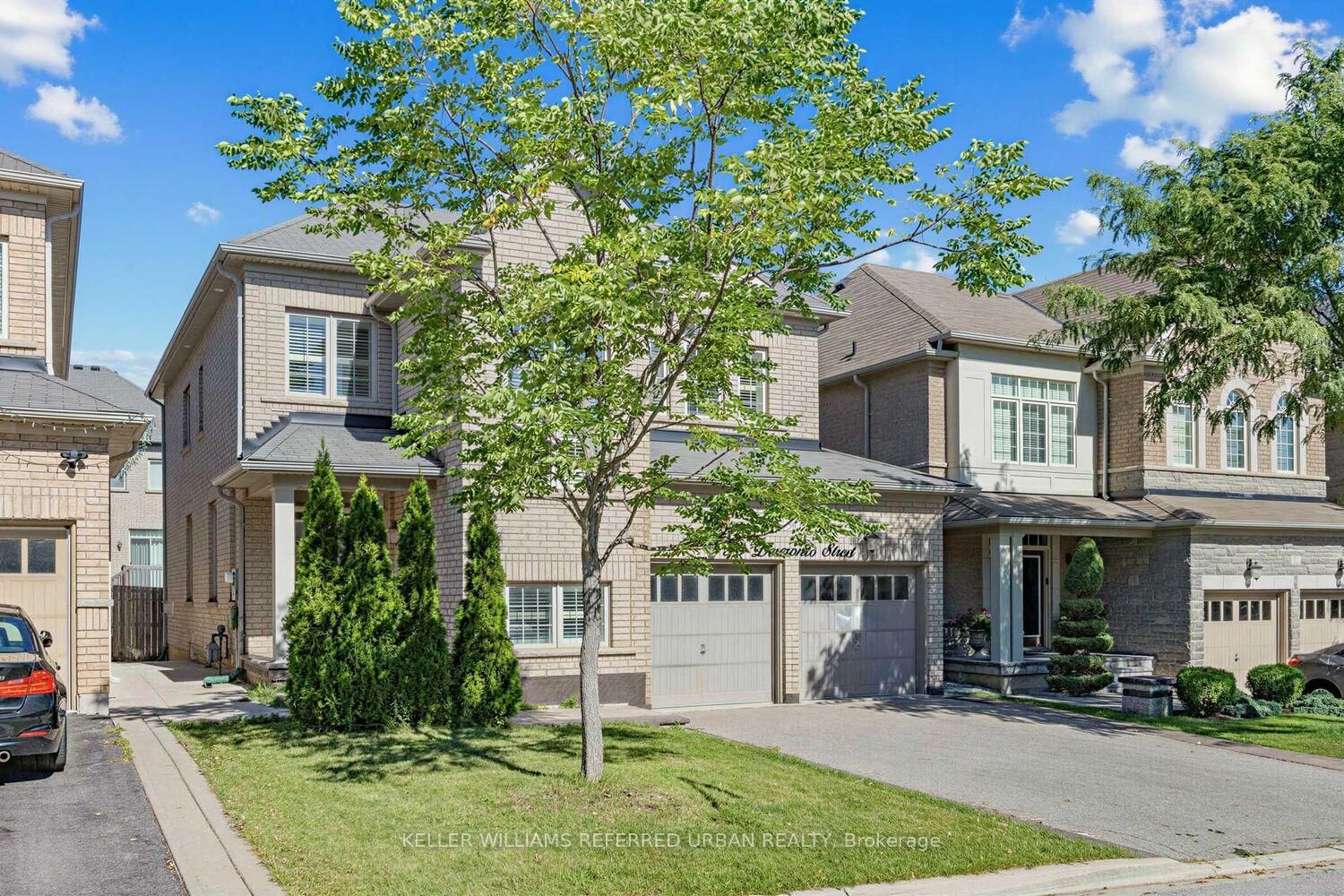 Property Photo:  30 Deseronto Street  ON L6X 2Z8 