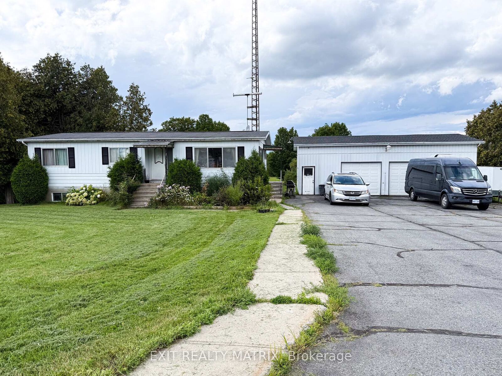 Property Photo:  3875 County Road 45 Road W  ON K0C 1A0 