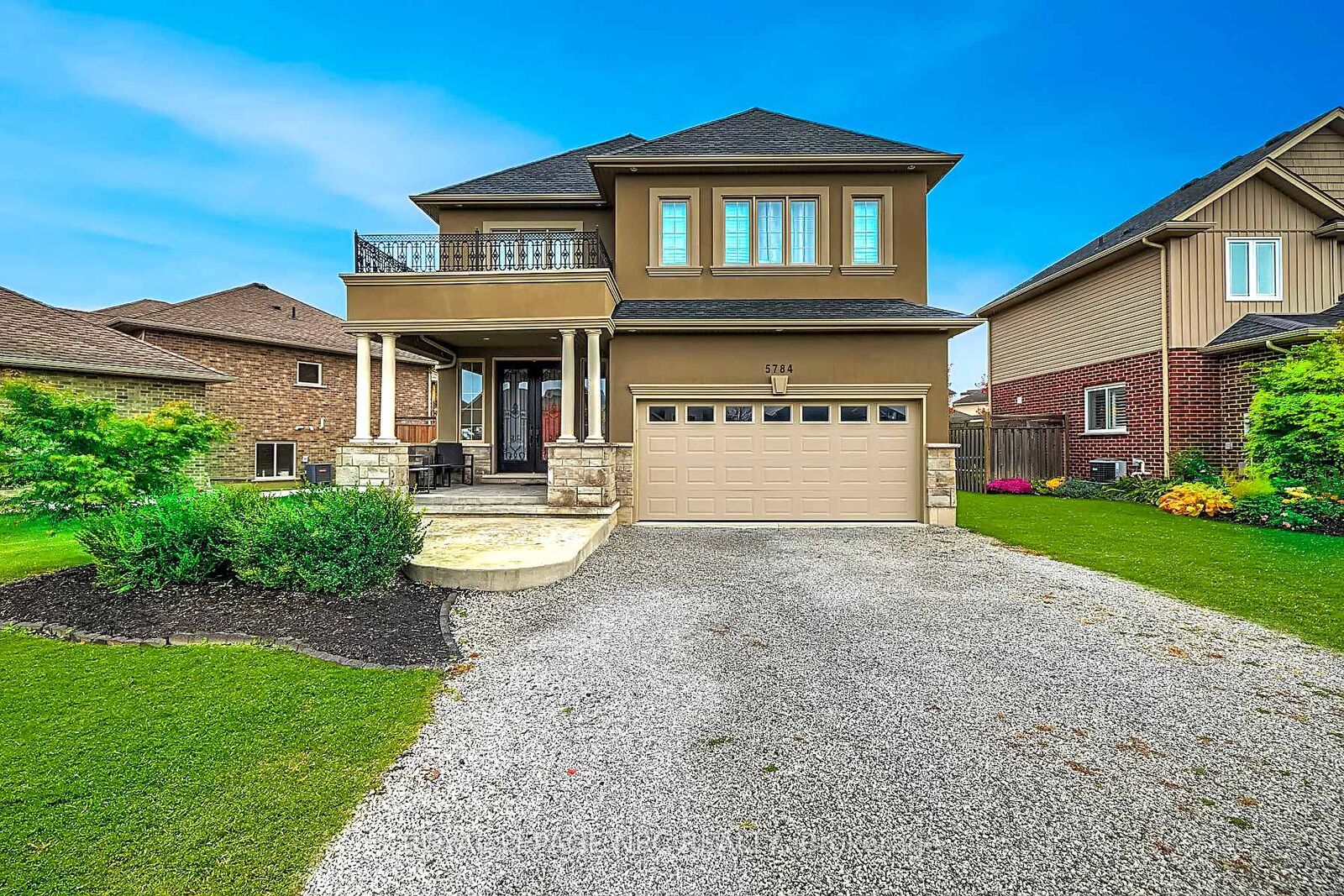 Property Photo:  5784 Ironwood Street  ON L2H 0G4 