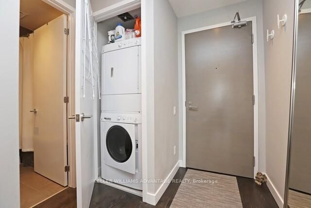 Property Photo:  25 Stafford Street 503  ON M5V 0G3 