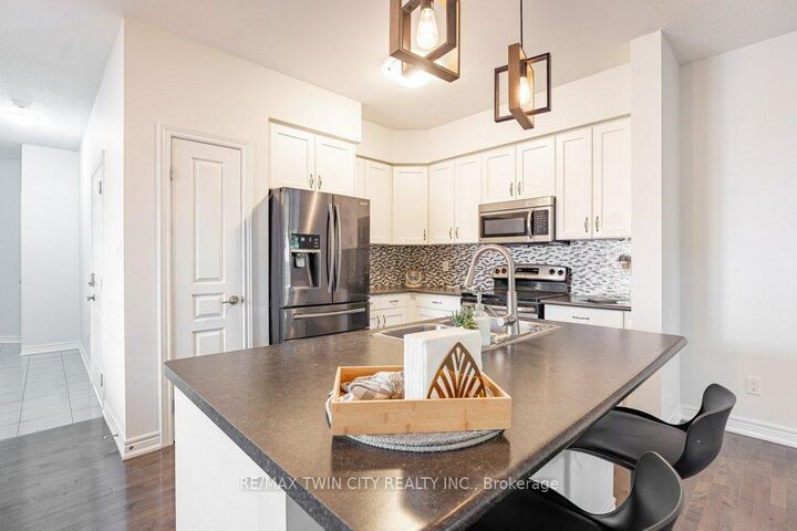 Property Photo: 342 Mill Street 70 ON N2M 0A4