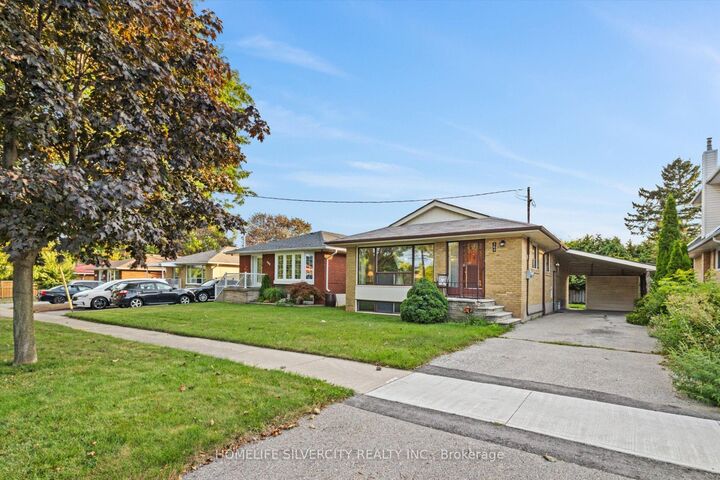 Property Photo:  364 Bellamy Road N  ON M1H 1E8 