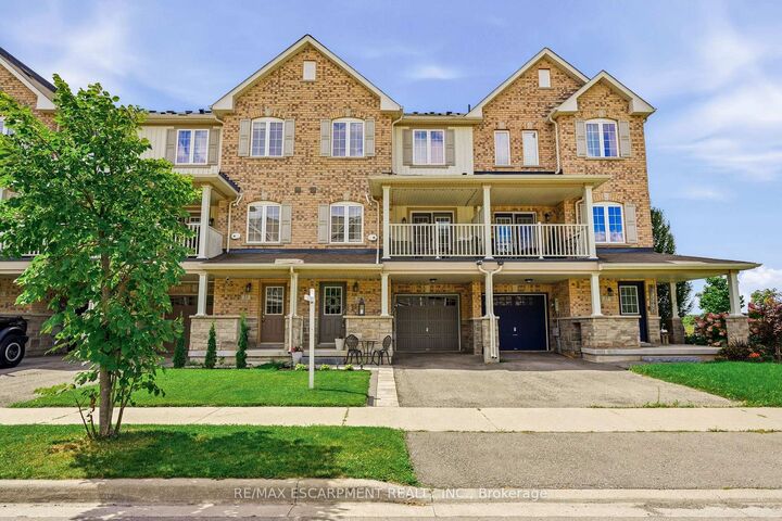 25 Hiscott Drive — photo 1