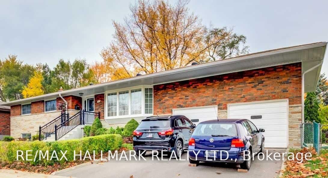 Property Photo:  30 Amarillo Drive Bsmt  ON M1J 2P8 