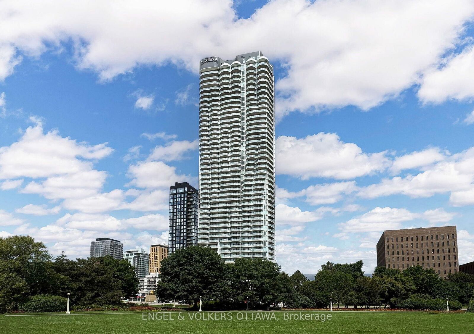 Property Photo:  805 Carling Avenue 1503  ON K1S 5W9 
