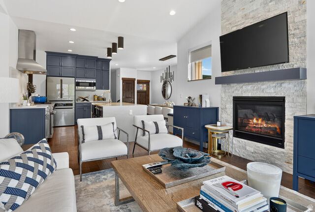 Property Photo:  1135 W Cadence Ct  UT 84036 