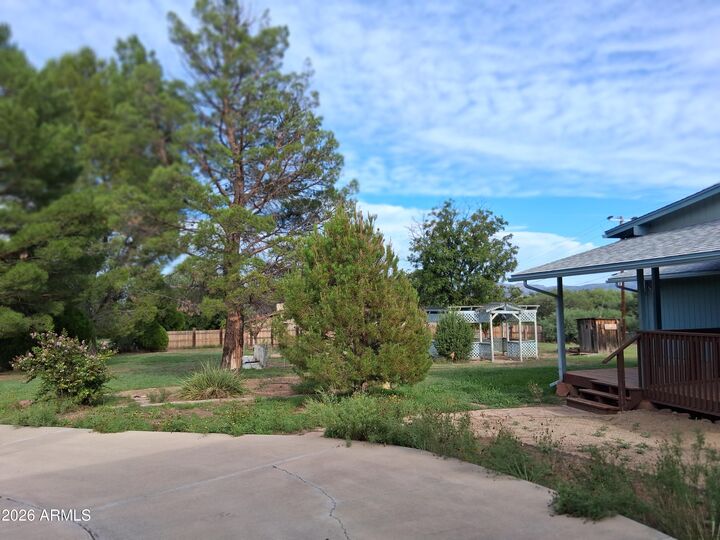 Property Photo: 593 E Lamarcia Drive AZ 86322