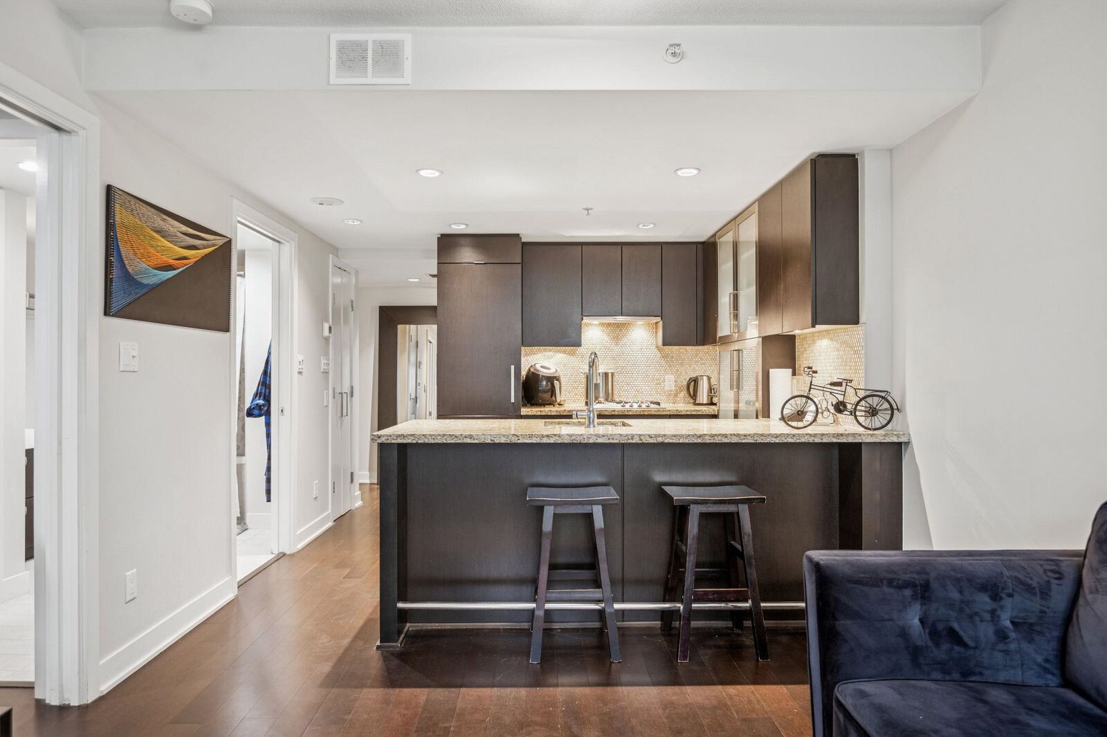 Property Photo:  1055 Richards Street 301  BC V6B 0C2 