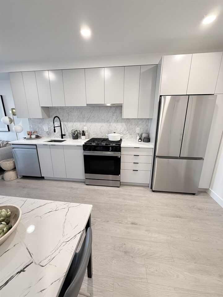 Property Photo:  13258 105 Avenue 502  BC V3T 0X4 
