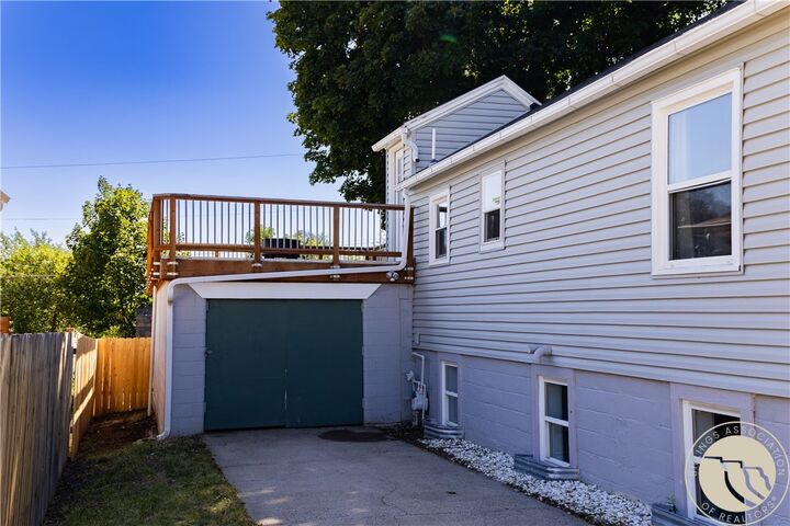 Property Photo:  1132 Terry Avenue  MT 59102 