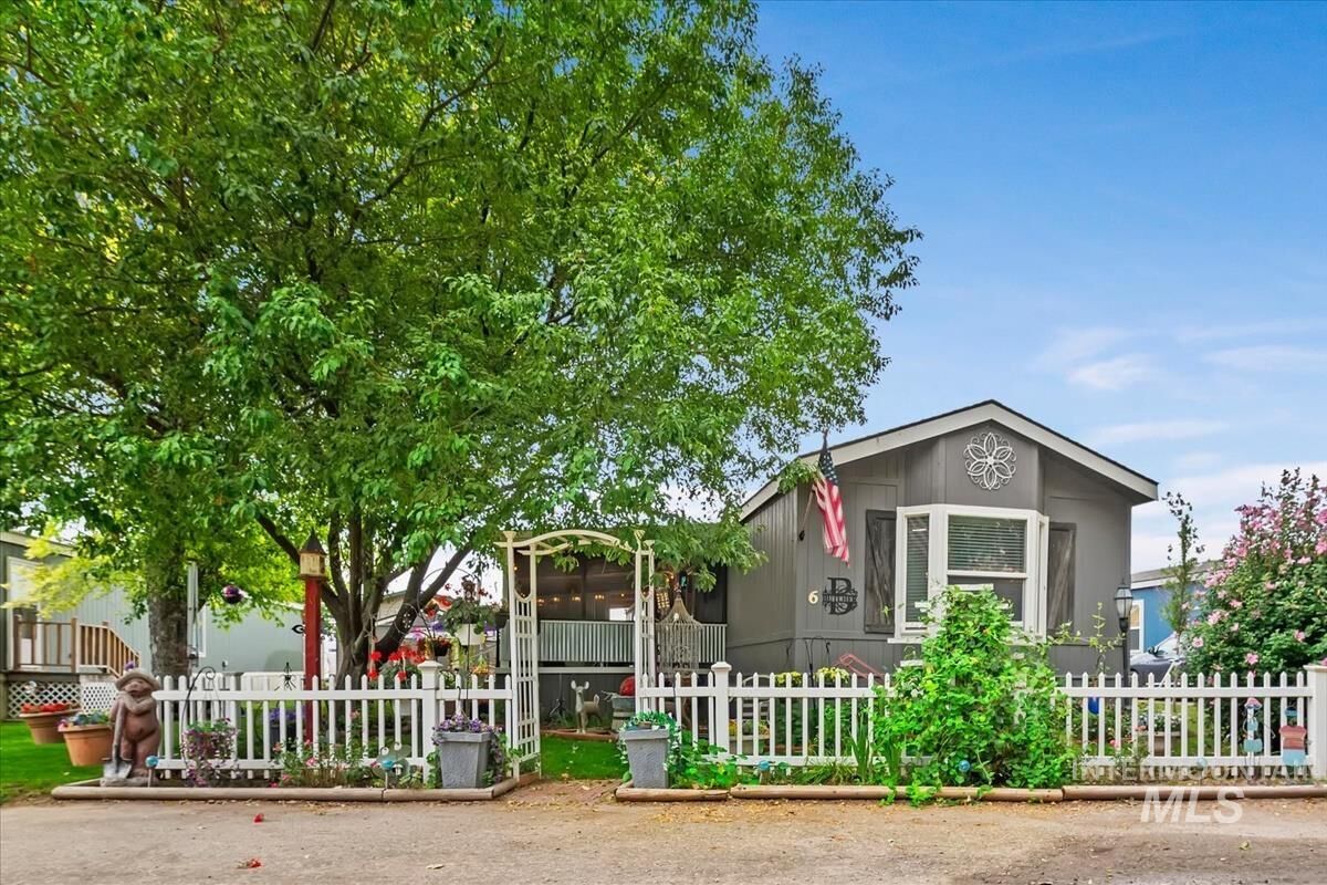 Property Photo: 4030 River Resort Drive Lot 6 ID 83628