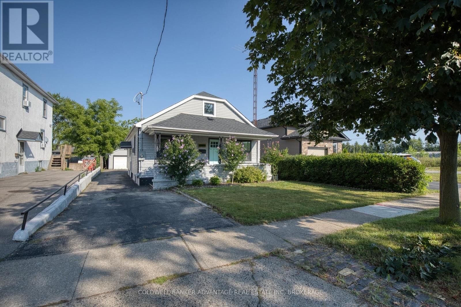 Property Photo:  205 Ross Street  ON L3B 2N4 