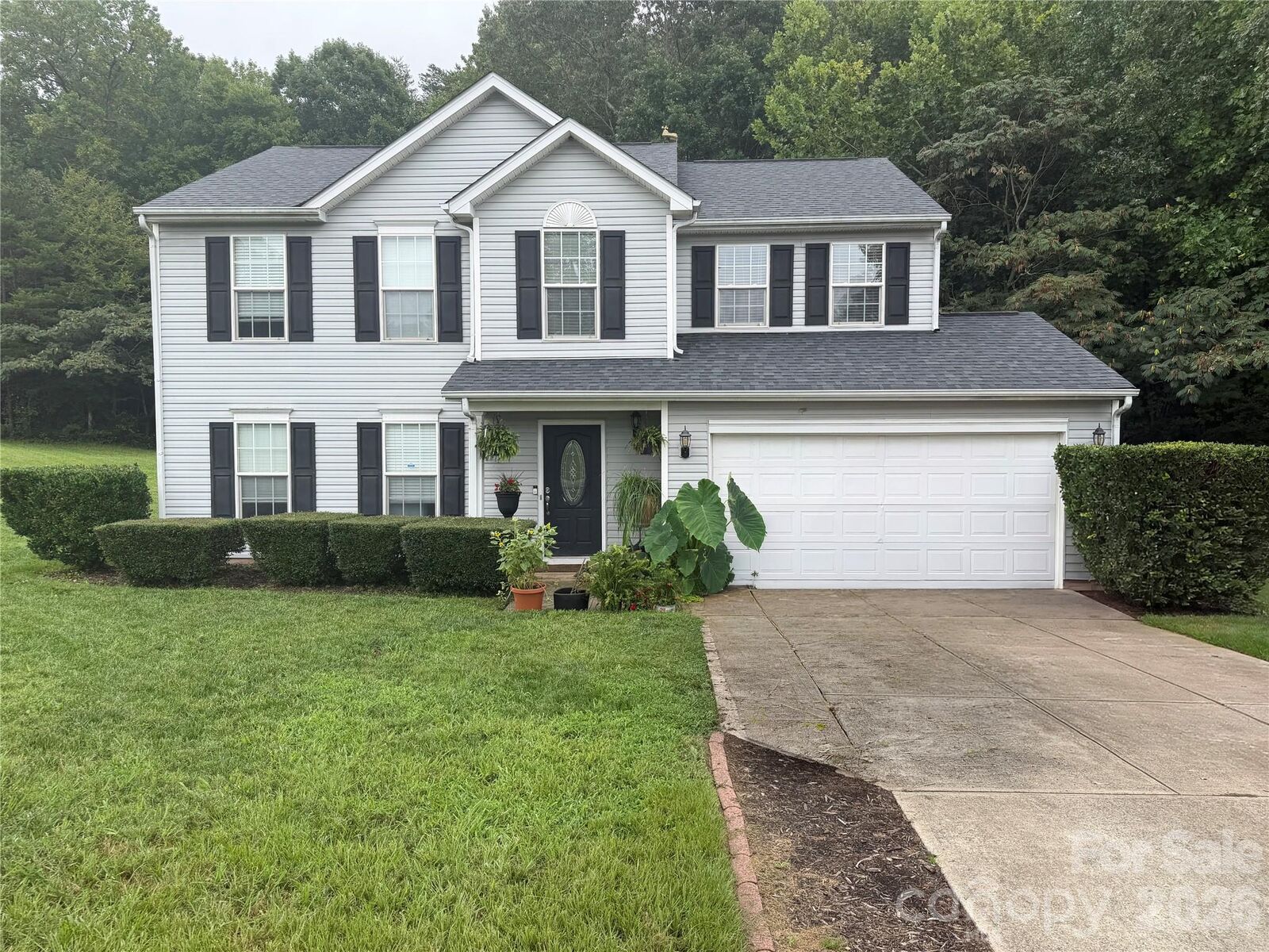 Property Photo: 1414 Harland Street NC 28216