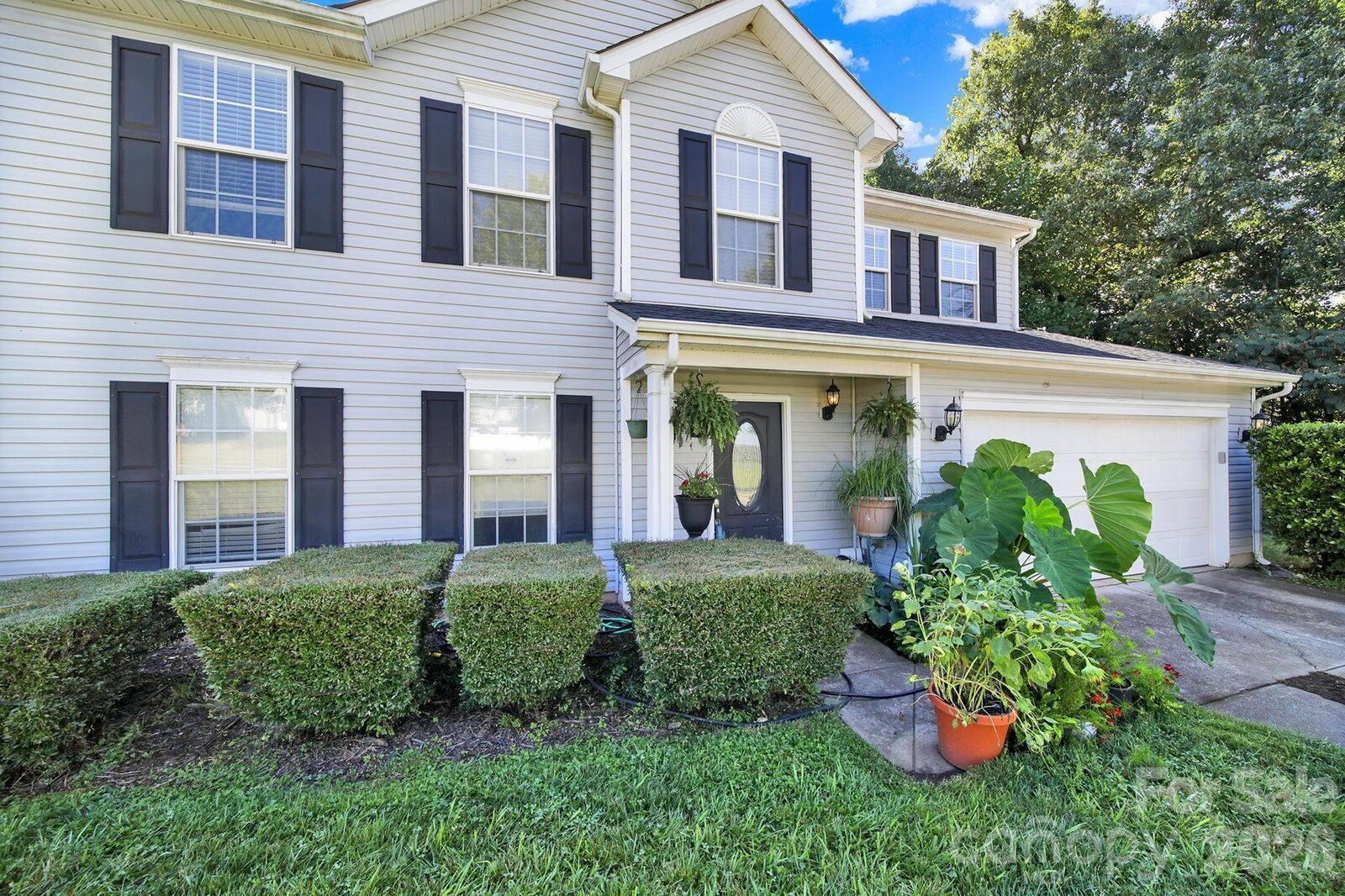 Property Photo:  1414 Harland Street  NC 28216 