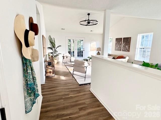 Property Photo: 6111 Country Walk Drive NC 28212