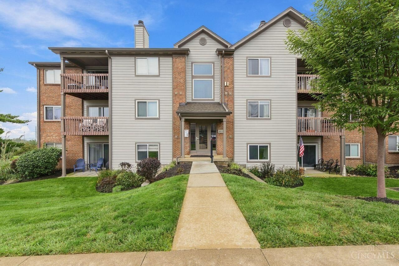 Property Photo: 8929 Eagleview Drive OH 45069