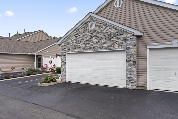 Property Photo:  5164 Mantua Drive  OH 43110 